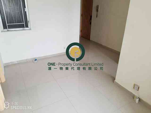 Sai Ying Pun - Hing Tai Building 02