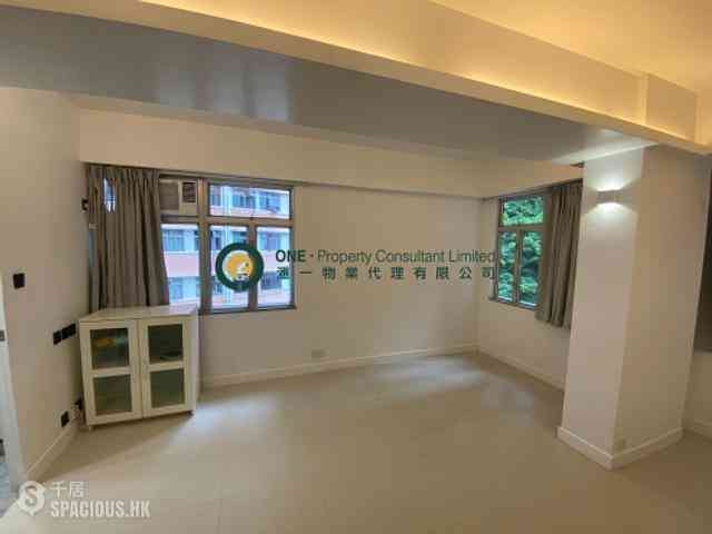 Shek Tong Tsui - Belcher Court 01