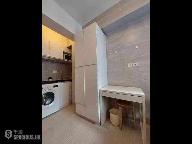 Wan Chai - Wan Fat House 11