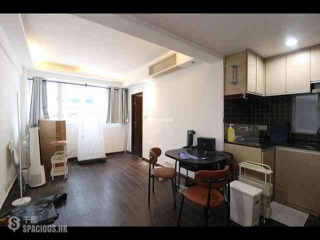 Wan Chai - On Hing Mansion 04