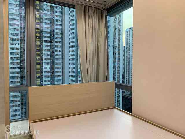 Ap Lei Chau - Larvotto Block 10 07