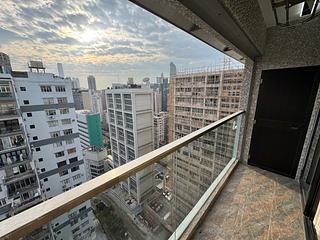 何文田 - 嘉鳴閣 19