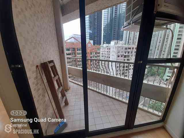 Mid Levels West - Scenic Heights Block 1 04