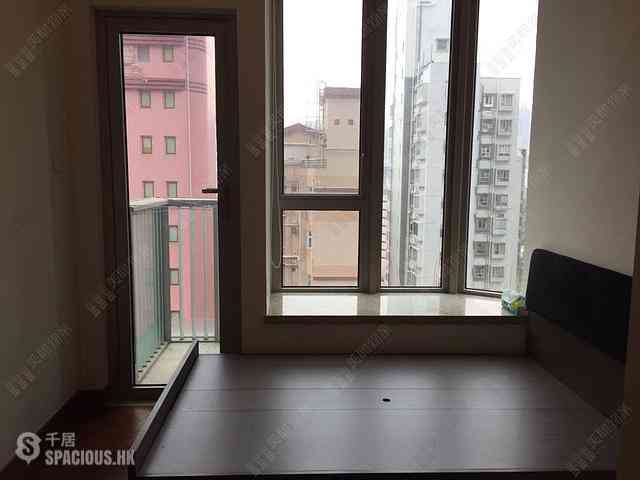 Wan Chai - The Avenue Phase 2 Block 3 01