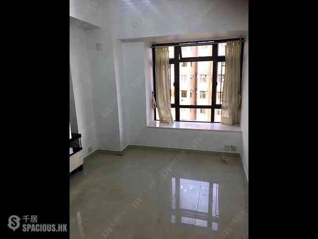 Tsuen Wan - Town Square Block A 04