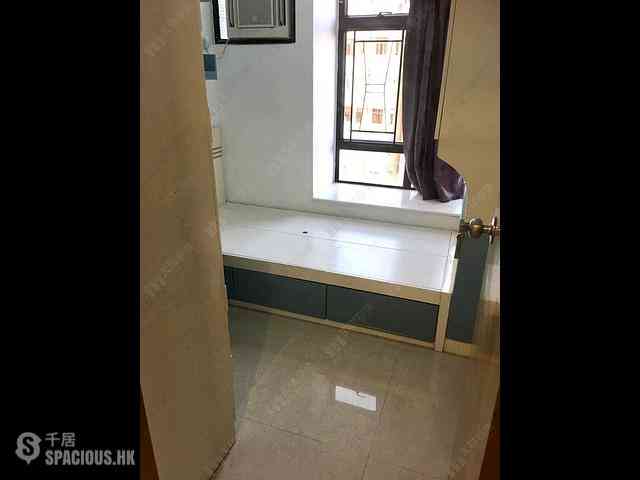 Tsuen Wan - Town Square Block A 05