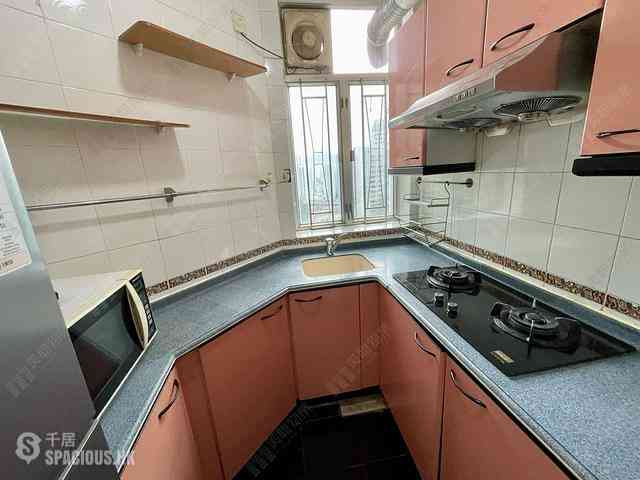 Tsuen Wan - Discovery Park Phase 3 Block 9 05