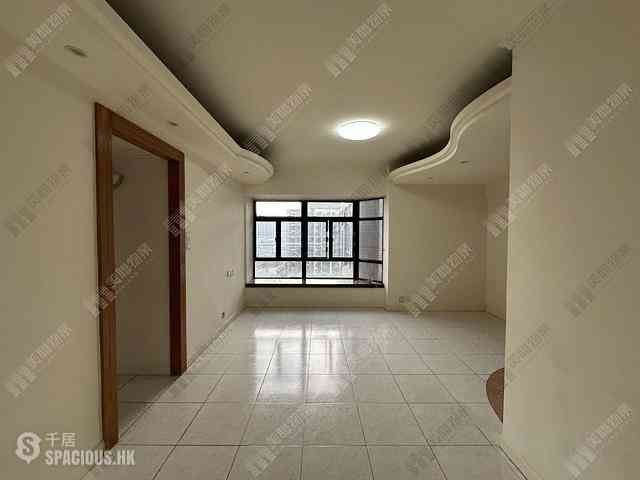 Tsuen Wan - Skyline Plaza 02