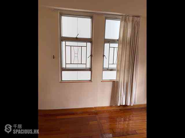 Wan Chai - Eastman Court 02