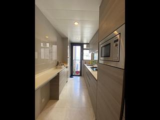 Tung Chung - The Visionary Tower 3 14