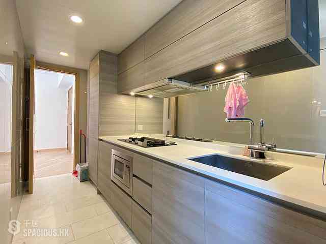 Tung Chung - The Visionary Tower 3 04