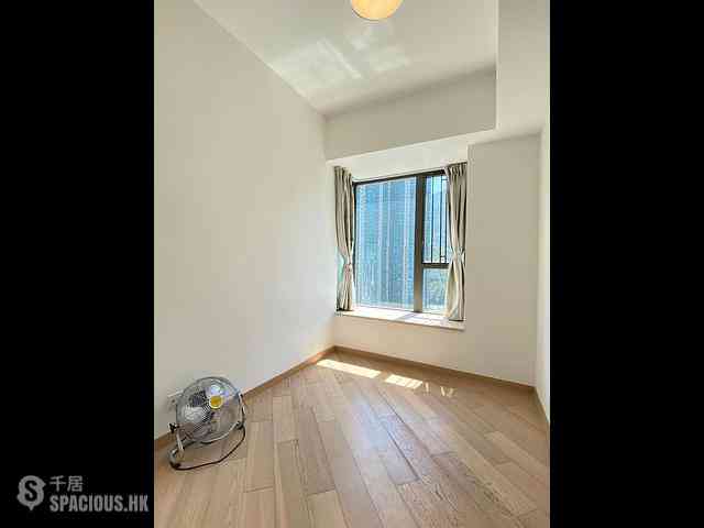 Tung Chung - The Visionary Tower 3 08