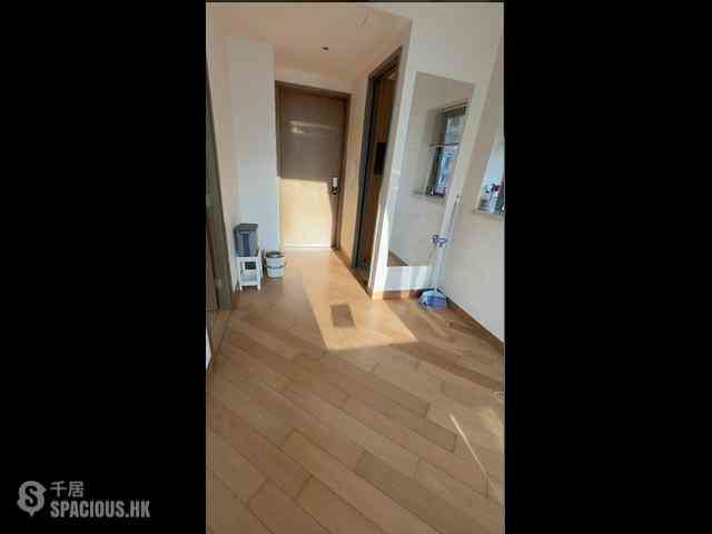 Shau Kei Wan - i・UniQ Residence 01
