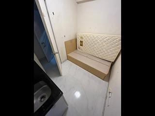 Sai Ying Pun - Kiu Shing Building 04