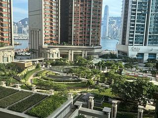 West Kowloon - The Waterfront Phase 1 Block 1 04