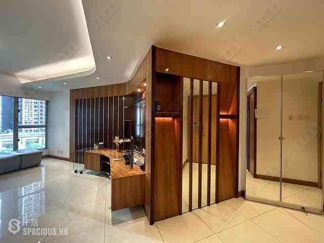 West Kowloon - The Waterfront Phase 1 Block 1 06