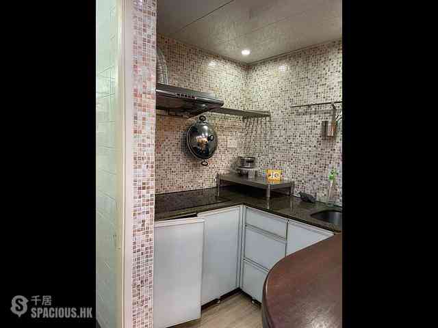 Sheung Wan - 177, Queen's Road West 05
