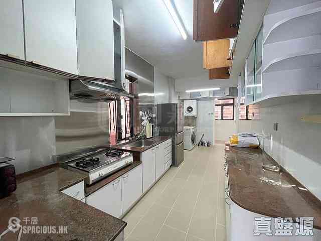 Braemar Hill - Summit Court Block C 03