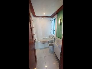 Tai Kok Tsui - The Long Beach Tower 3 04