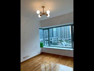 West Kowloon - The Harbourside Block 3 02