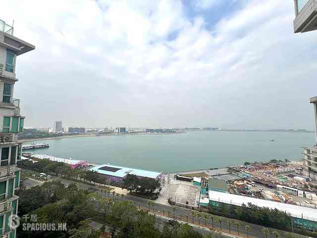 Tung Chung - Coastal Skyline Phase 4 Le Bleu Deux 17