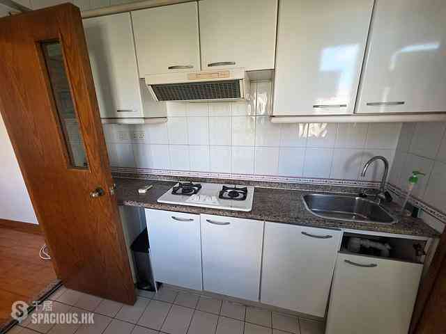 Sai Ying Pun - Ko Chun Court 11