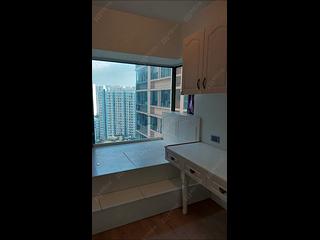 Tai Kok Tsui - Park Avenue Phase 1 Block 6 02