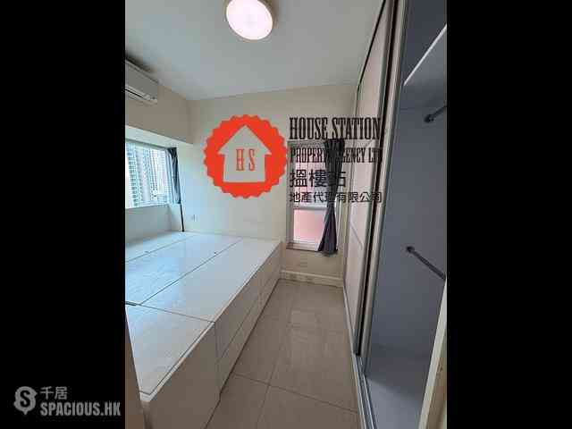 Tiu Keng Leng - Metro Town Phase 2 Le Point Block 8 08