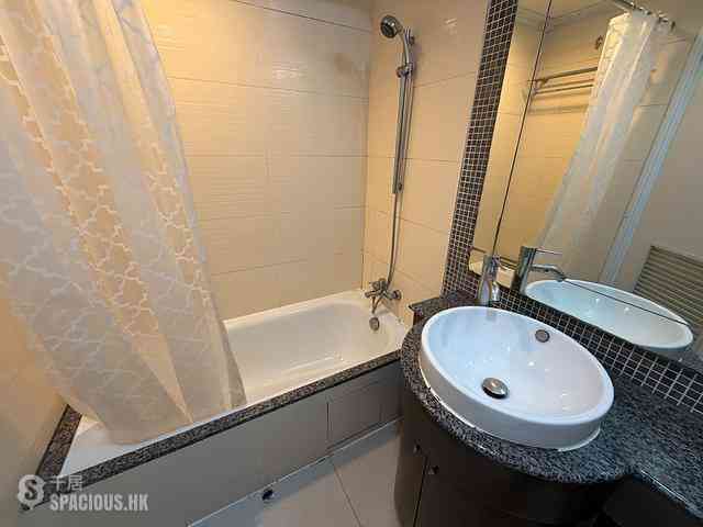 Tung Chung - Caribbean Coast Phase 4 Crystal Cove 12