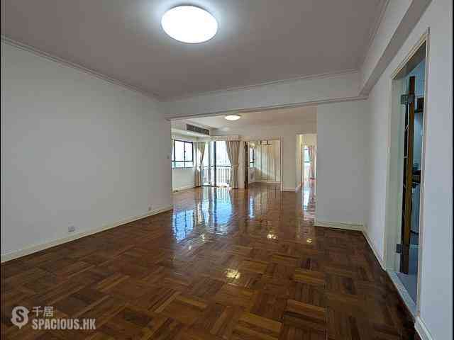 Stubbs Road - Well View Villa 03