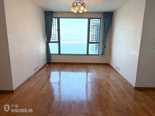 Tung Chung - Seaview Crescent Block 3 01