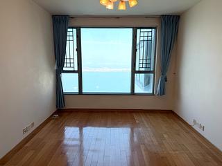 Tung Chung - Seaview Crescent Block 3 09