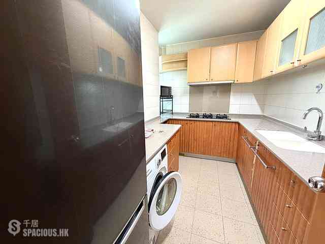 Tung Chung - Seaview Crescent Block 3 12
