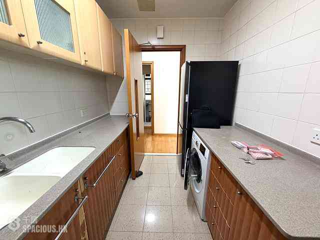 Tung Chung - Seaview Crescent Block 3 14