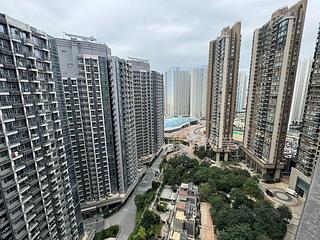 Tung Chung - The Visionary Tower 9 07
