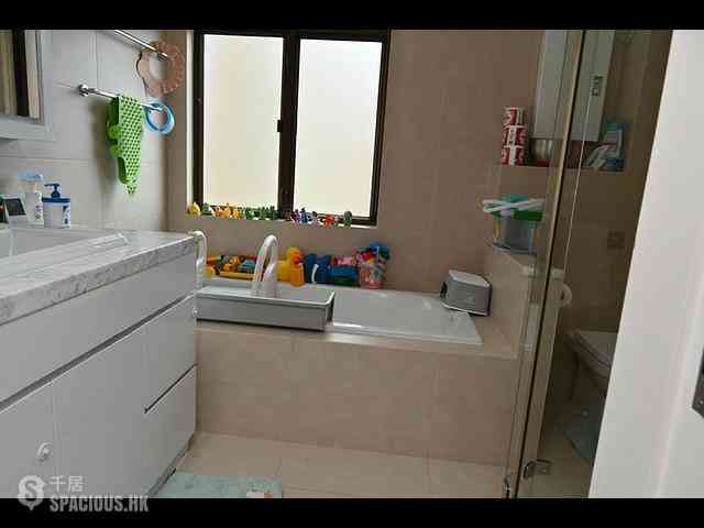 Repulse Bay - Ridge Court Block C-D 11