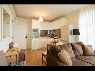 Discovery Bay - Discovery Bay Phase 4 Peninsula Village Capeland Drive Cherish Court 03