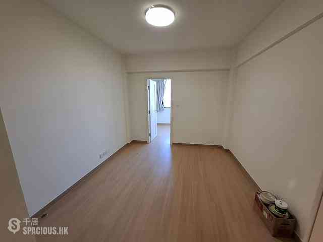 Causeway Bay - Bay View Mansion Block A 07