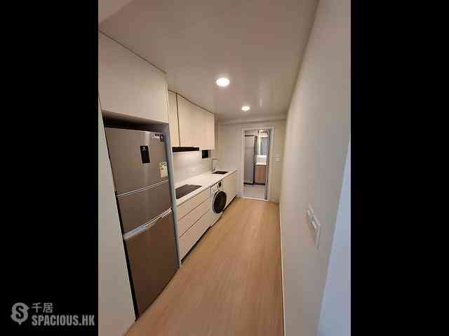 Causeway Bay - Bay View Mansion Block A 08