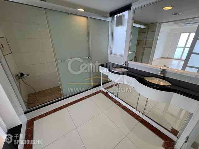 Pok Fu Lam - Villa Cecil Phase 3 Block 2 04