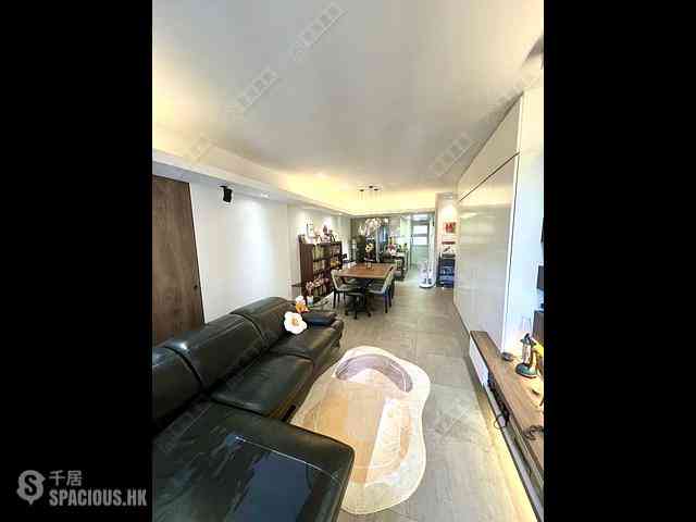 Braemar Hill - Hilltop Mansion 02
