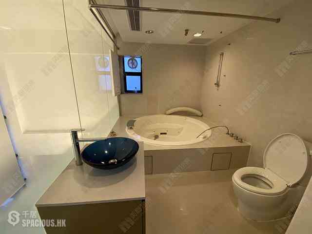 Repulse Bay - The Somerset 11
