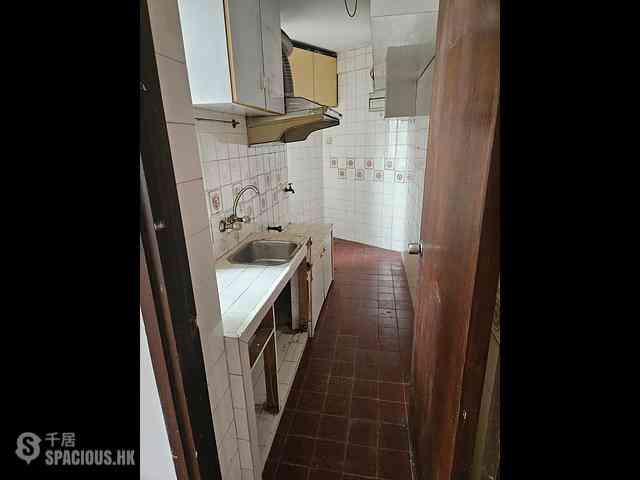 Chai Wan - Neptune Terrace Block 2 02