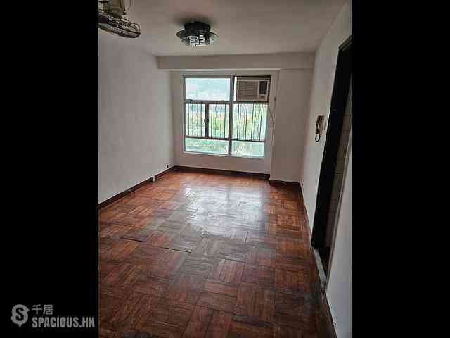 Chai Wan - Neptune Terrace Block 2 04