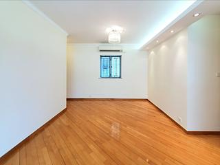 Tung Chung - Tung Chung Crescent 04