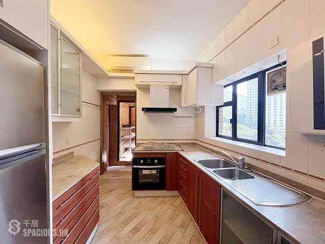 Repulse Bay - Ruby Court Tower 1 04