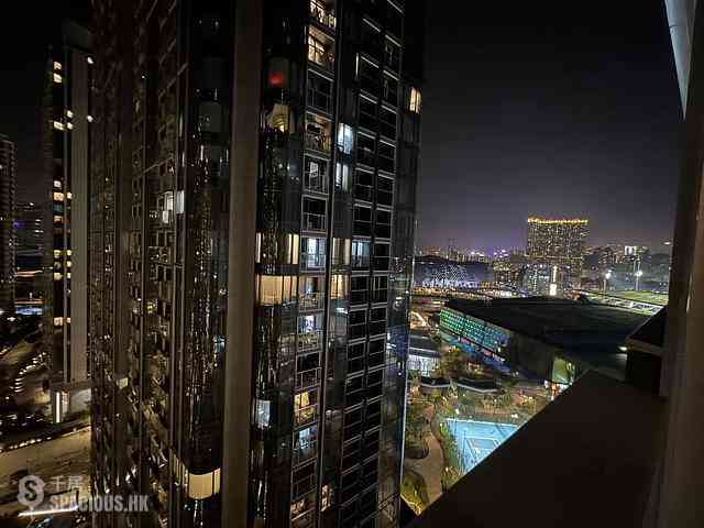Kai Tak - The Henley 01