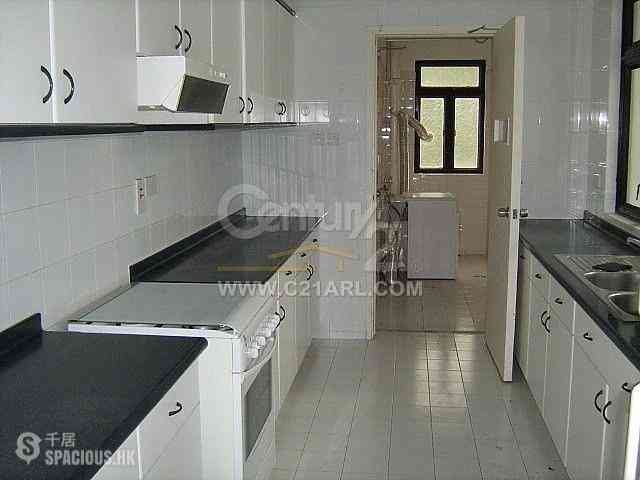 Repulse Bay - Repulse Bay Apartments Block D 04