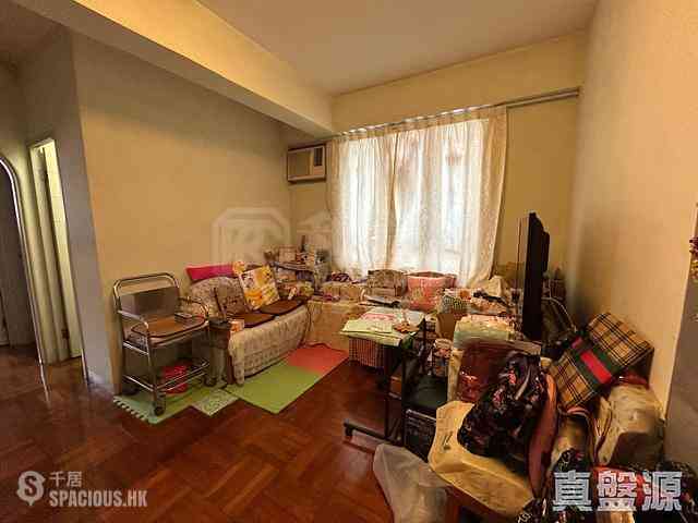 Tin Hau - Hing Hon Building 01