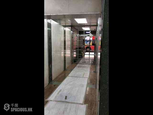 Shek Tong Tsui - Fung Yip Building 02